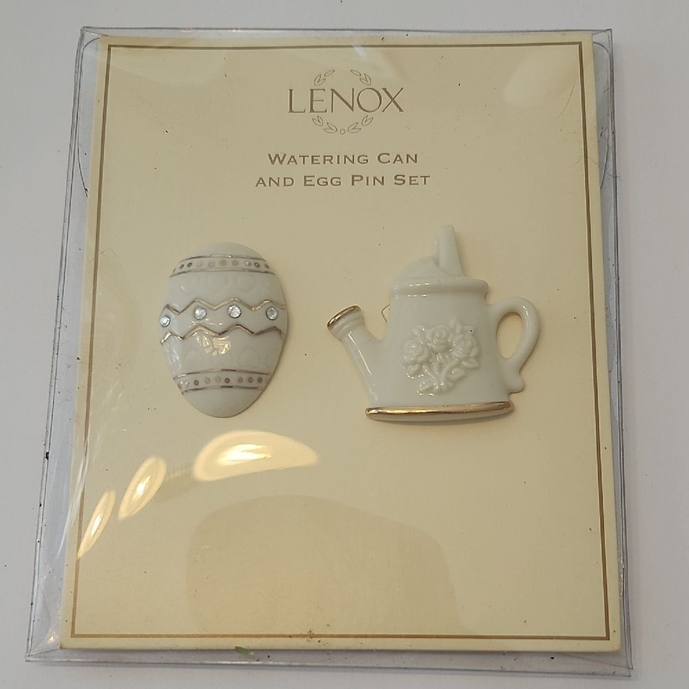 Lenox Cream and Gold Watering Can and Egg Pin Set